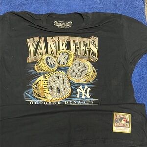 Mitchell & Ness Black Yankees October Dynasty Shirt